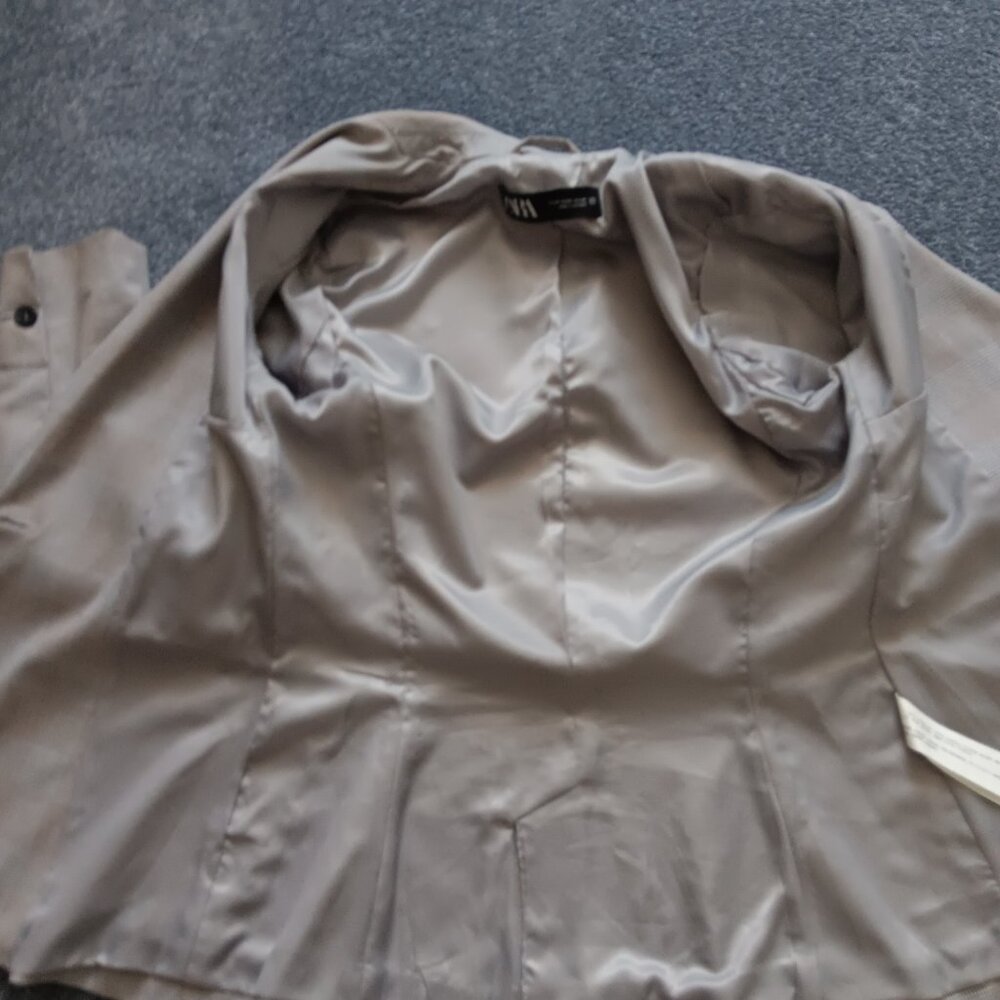 Zara blazer - Picture 7 of 11